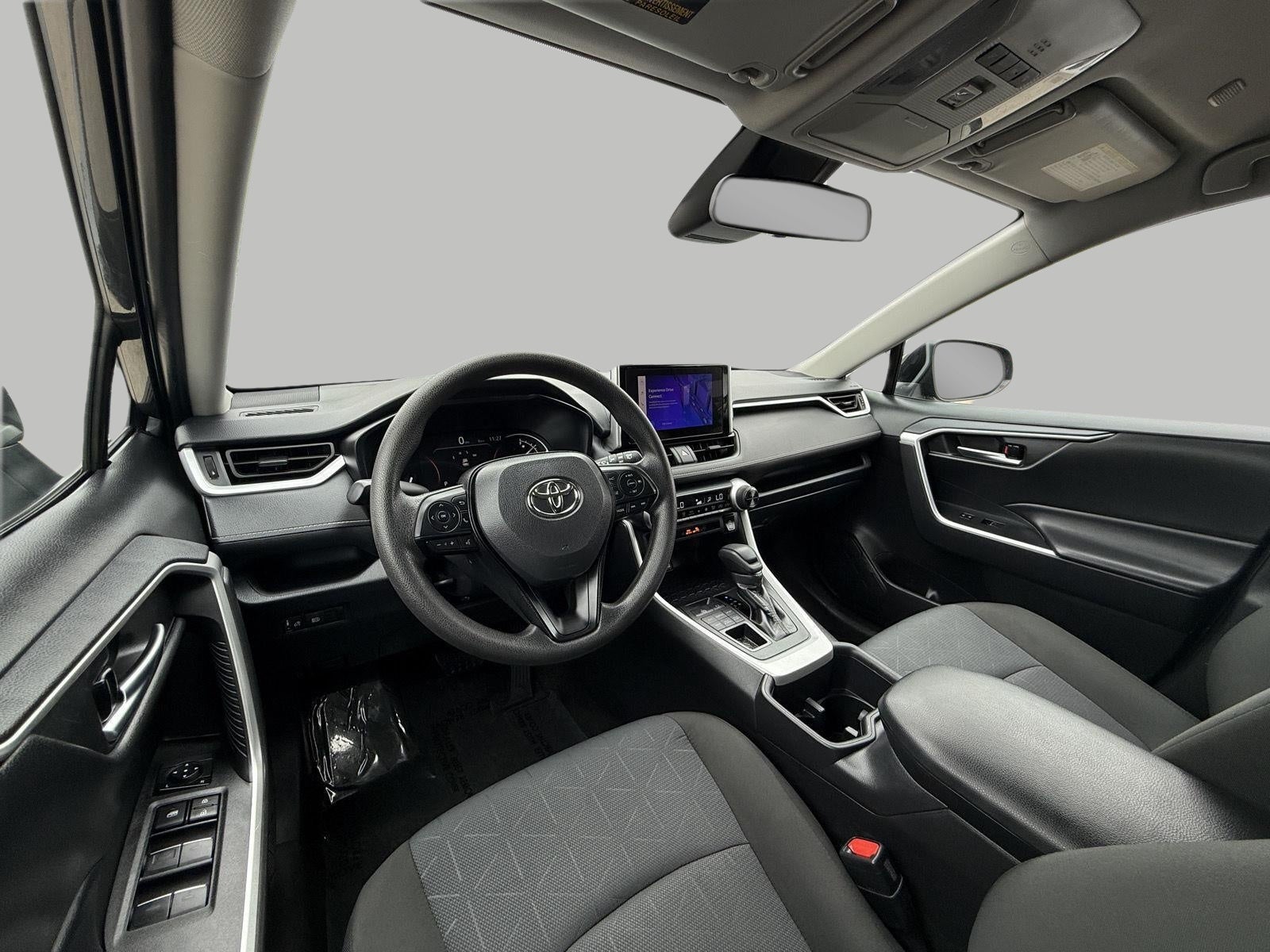 2025 Toyota RAV4 XLE AWD (Natl)