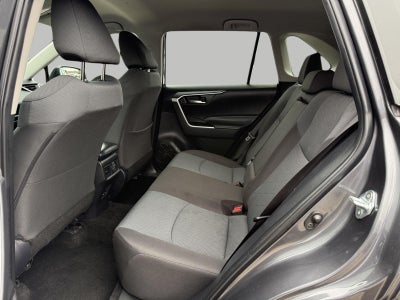 2025 Toyota RAV4 XLE AWD (Natl)