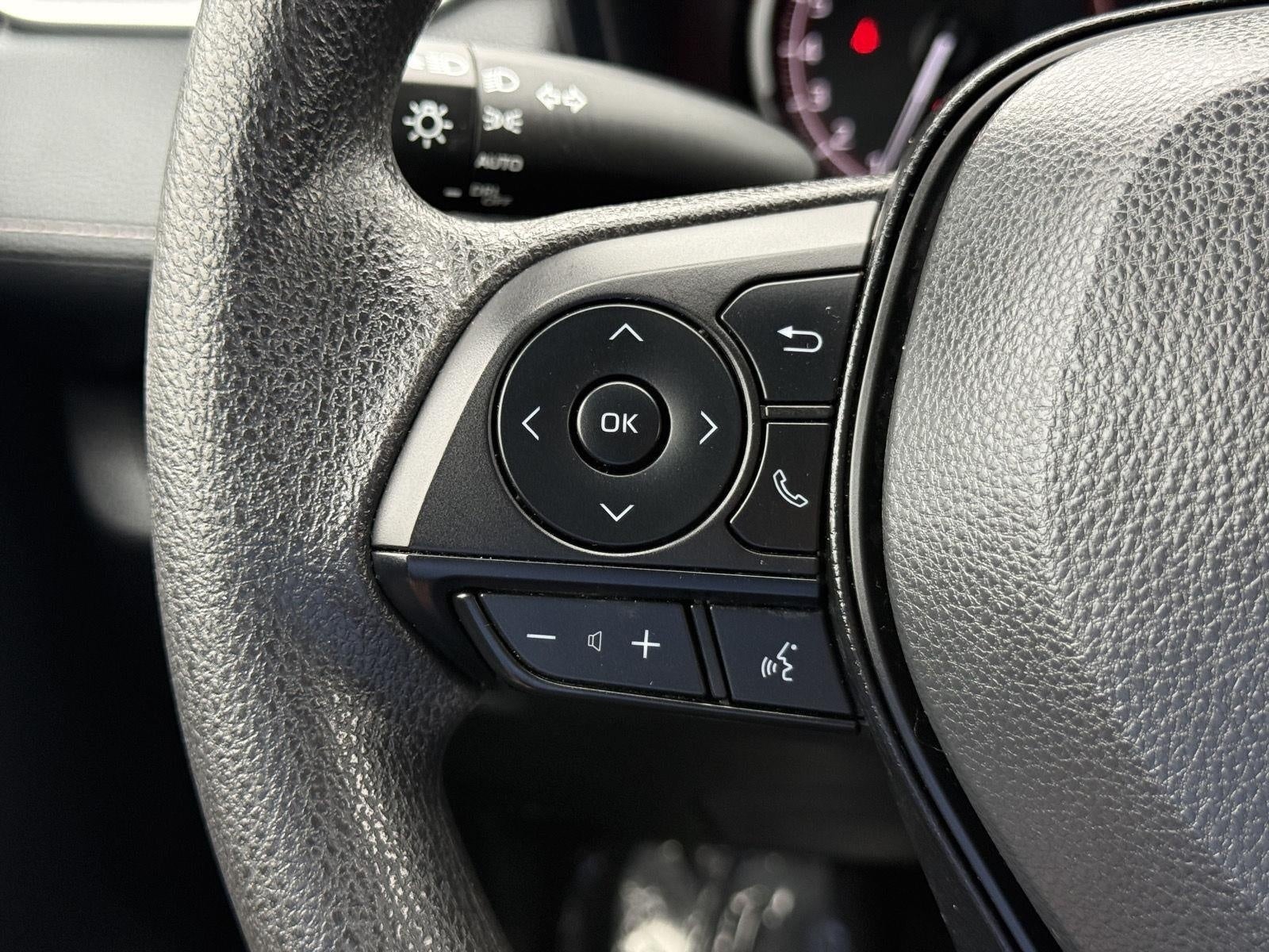 2025 Toyota RAV4 XLE AWD (Natl)