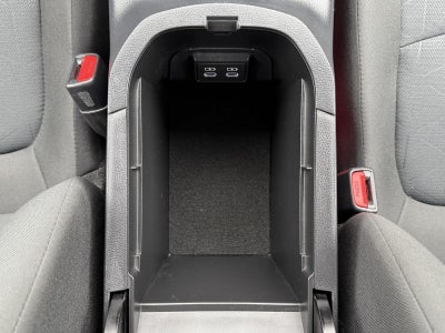 2025 Toyota RAV4 XLE AWD (Natl)