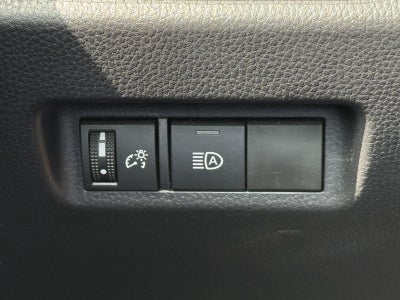 2025 Toyota RAV4 XLE AWD (Natl)
