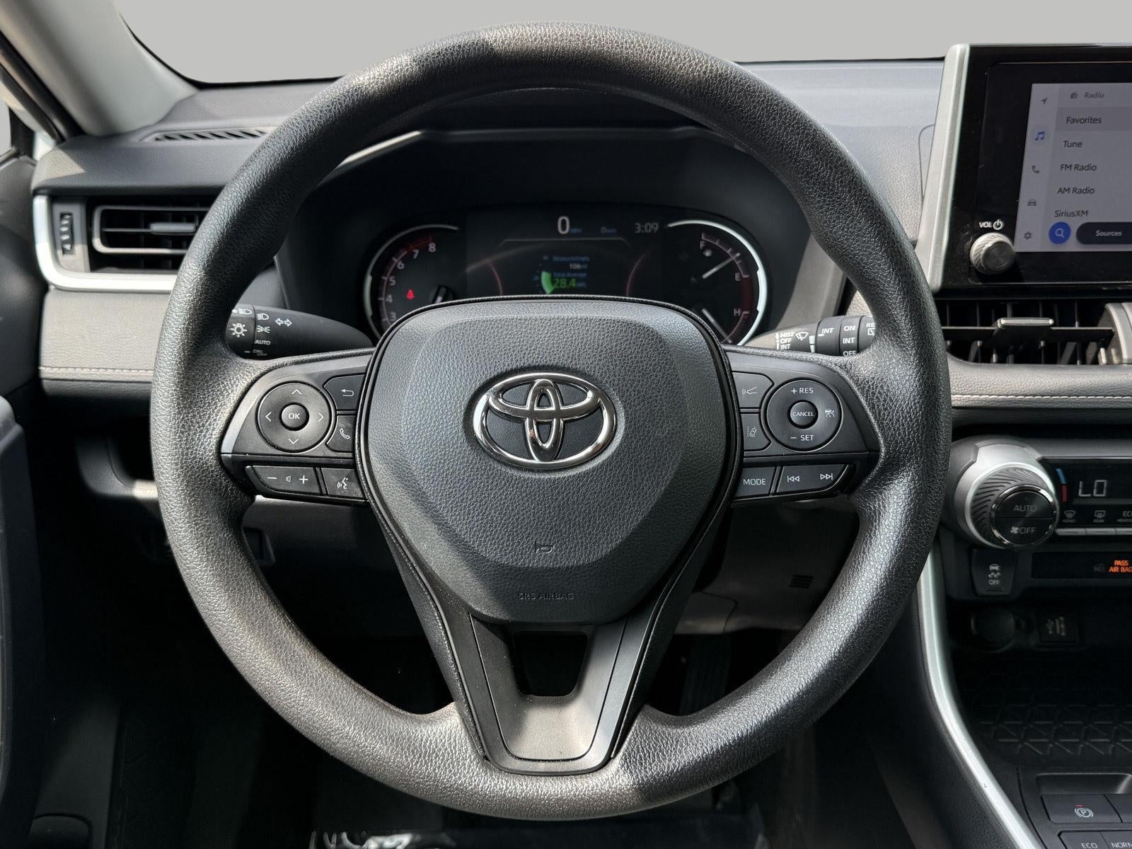 2025 Toyota RAV4 XLE AWD (Natl)