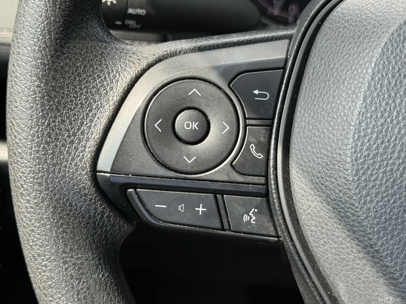 2025 Toyota RAV4 XLE AWD (Natl)
