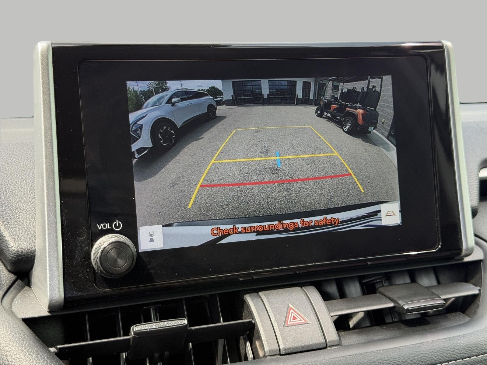2025 Toyota RAV4 XLE AWD (Natl)