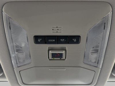 2025 Toyota RAV4 XLE AWD (Natl)