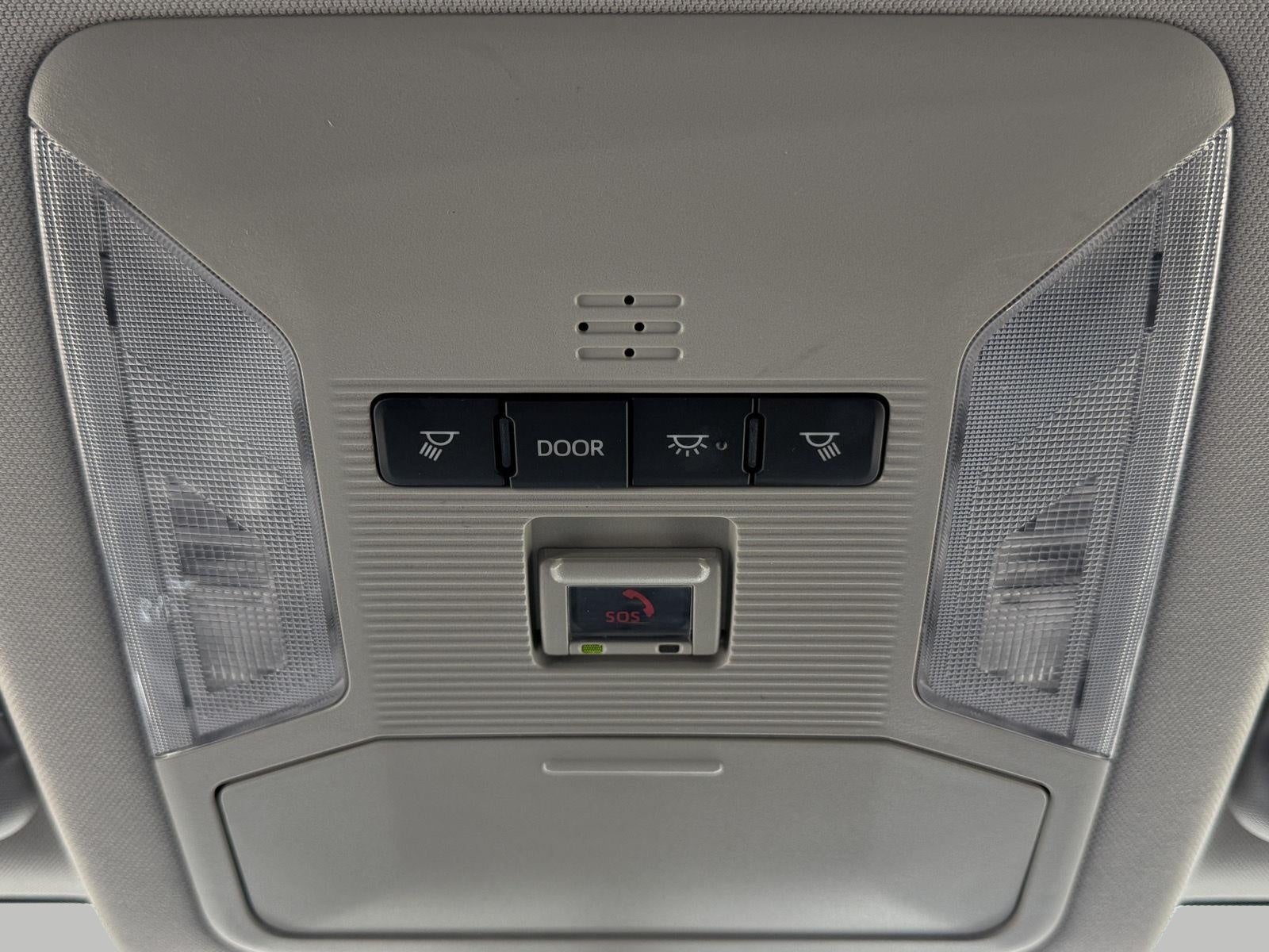 2025 Toyota RAV4 XLE AWD (Natl)
