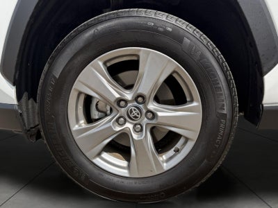 2025 Toyota RAV4 XLE AWD (Natl)