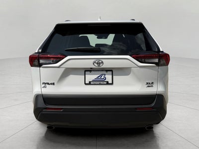 2025 Toyota RAV4 XLE AWD (Natl)