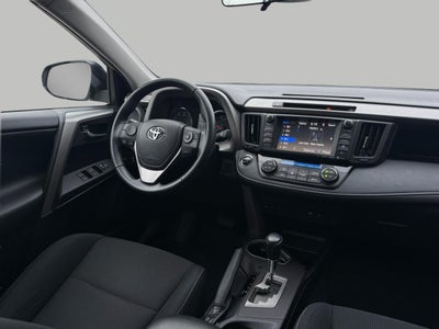 2016 Toyota RAV4 AWD 4dr XLE (Natl)