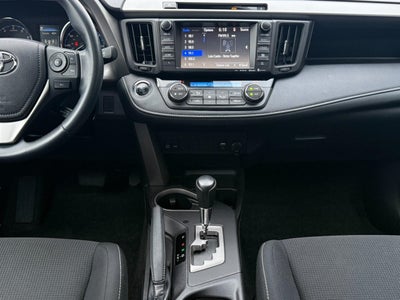 2016 Toyota RAV4 AWD 4dr XLE (Natl)