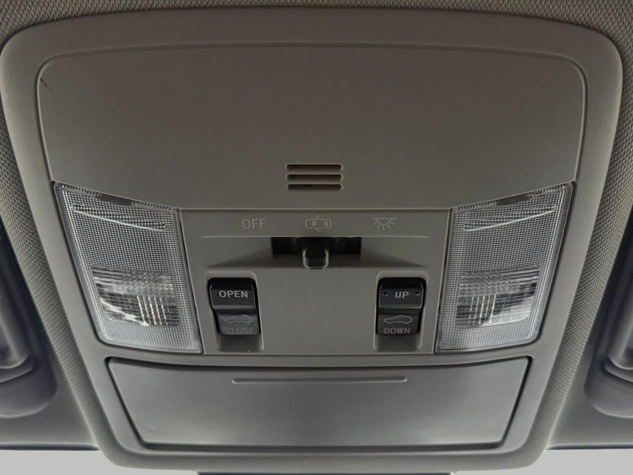 2016 Toyota RAV4 AWD 4dr XLE (Natl)