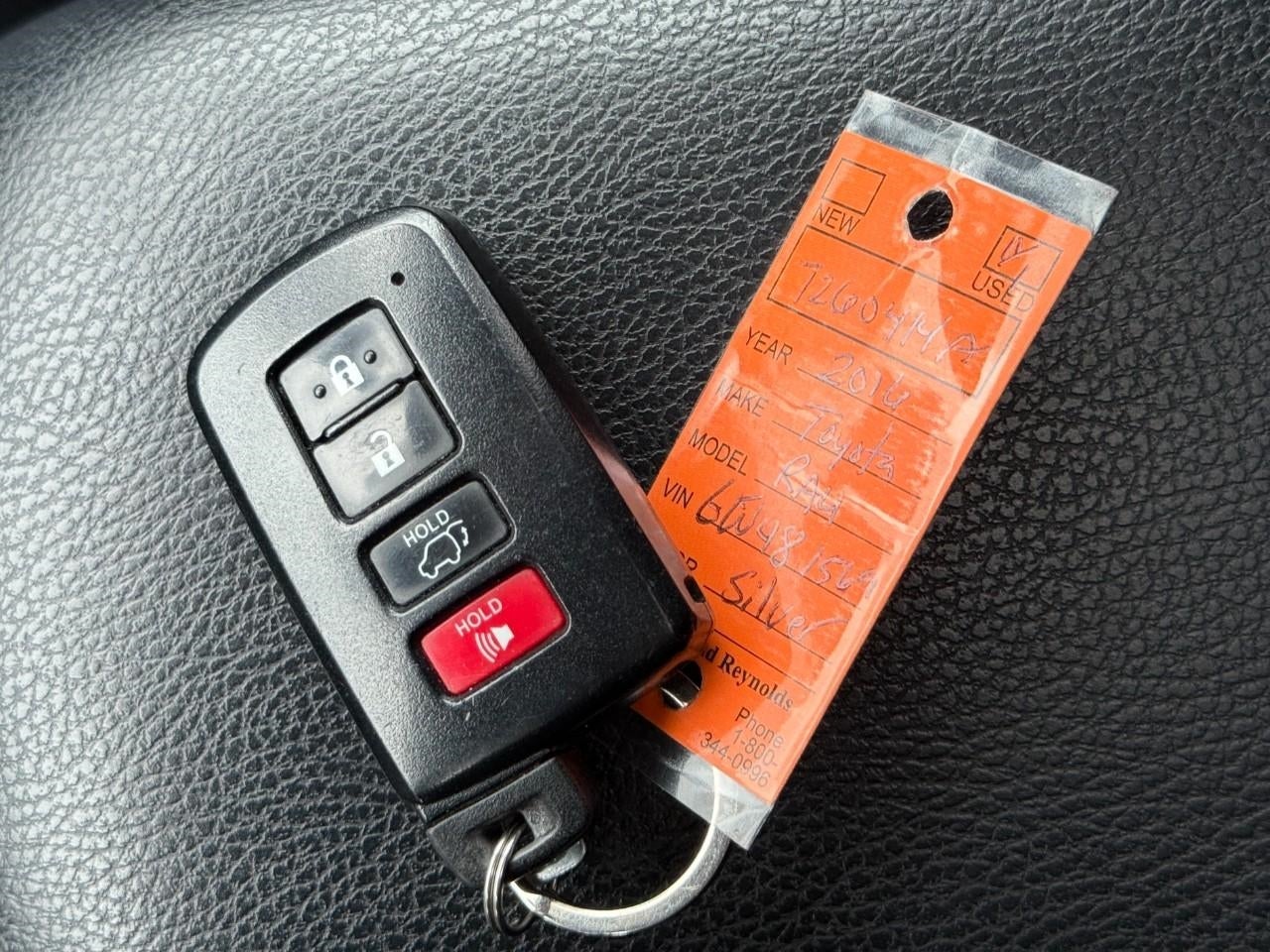 2016 Toyota RAV4 AWD 4dr XLE (Natl)