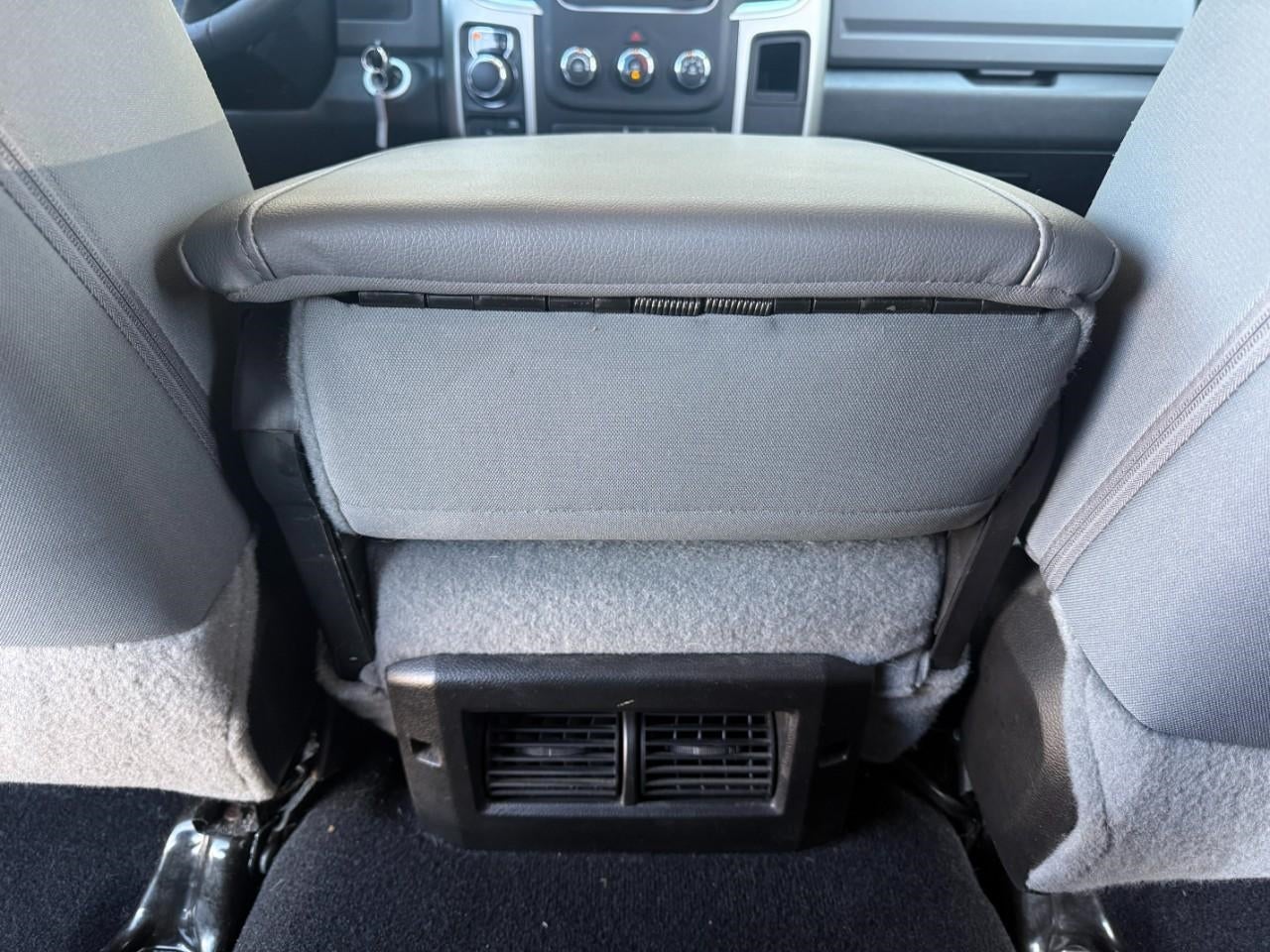 2019 RAM 1500 Classic SLT 4x4 Crew Cab 5'7" Box