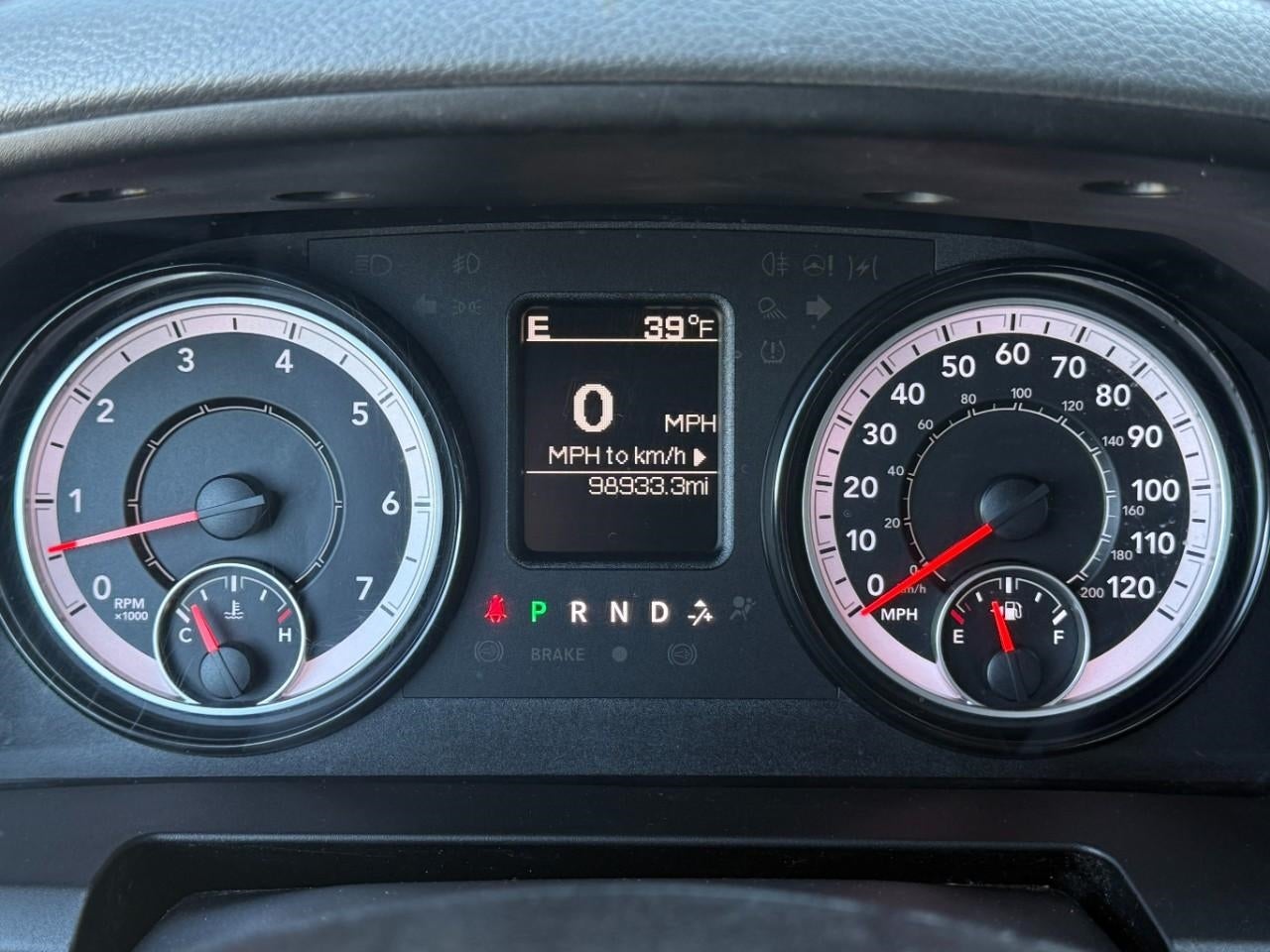 2019 RAM 1500 Classic SLT 4x4 Crew Cab 5'7" Box