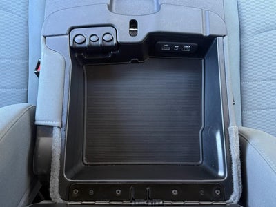 2019 RAM 1500 Classic SLT 4x4 Crew Cab 5'7" Box