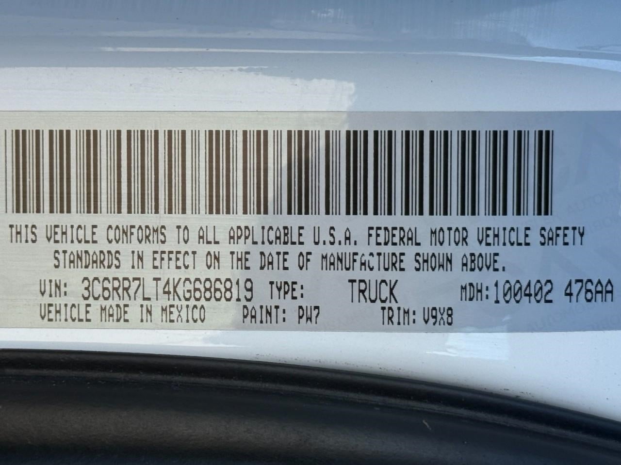 2019 RAM 1500 Classic SLT 4x4 Crew Cab 5'7" Box