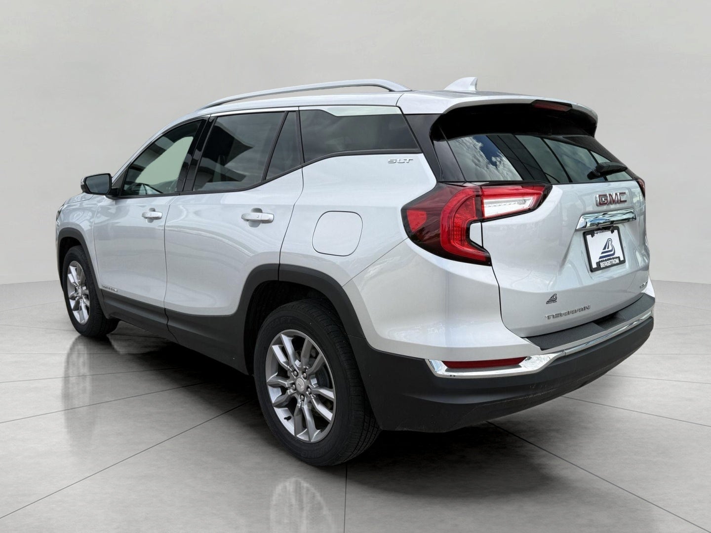 2022 GMC Terrain AWD SLT
