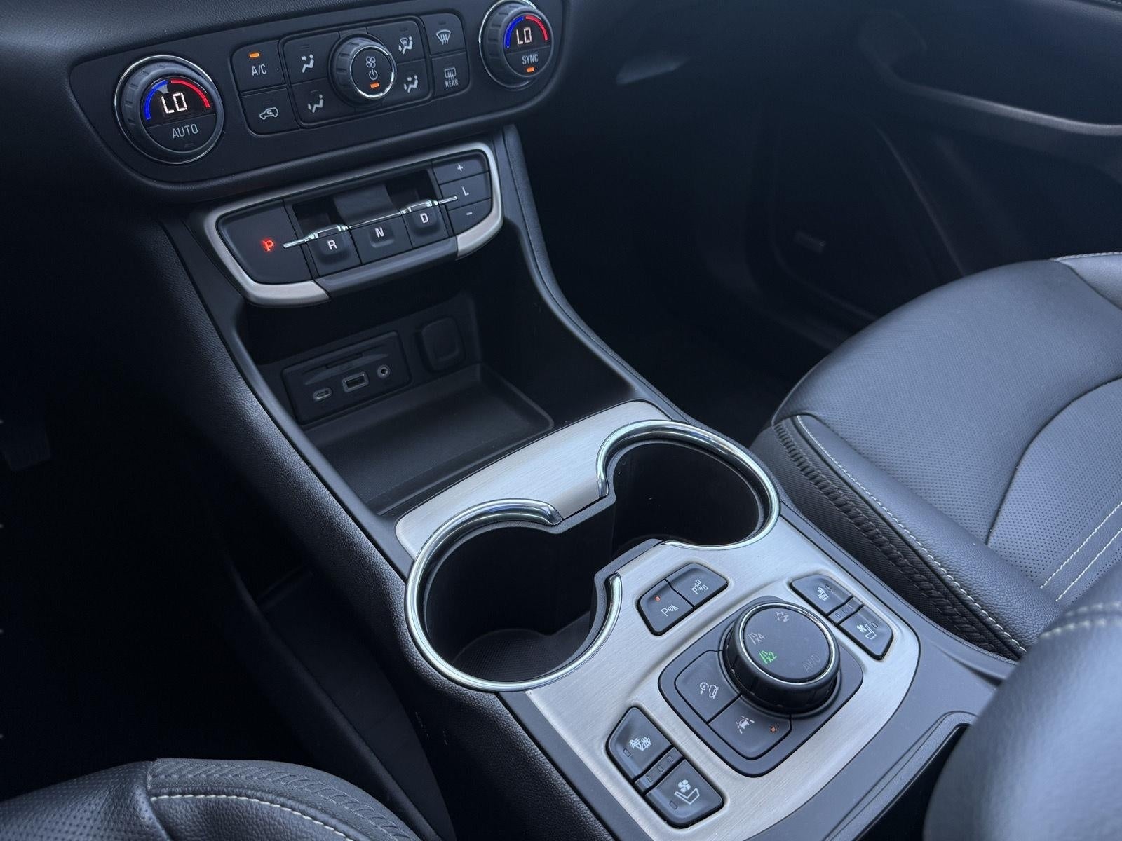 2023 GMC Terrain AWD 4dr Denali