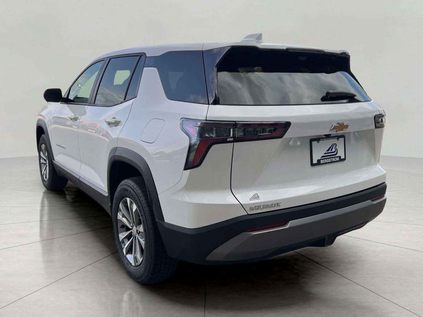 2026 Chevrolet Equinox FWD LT