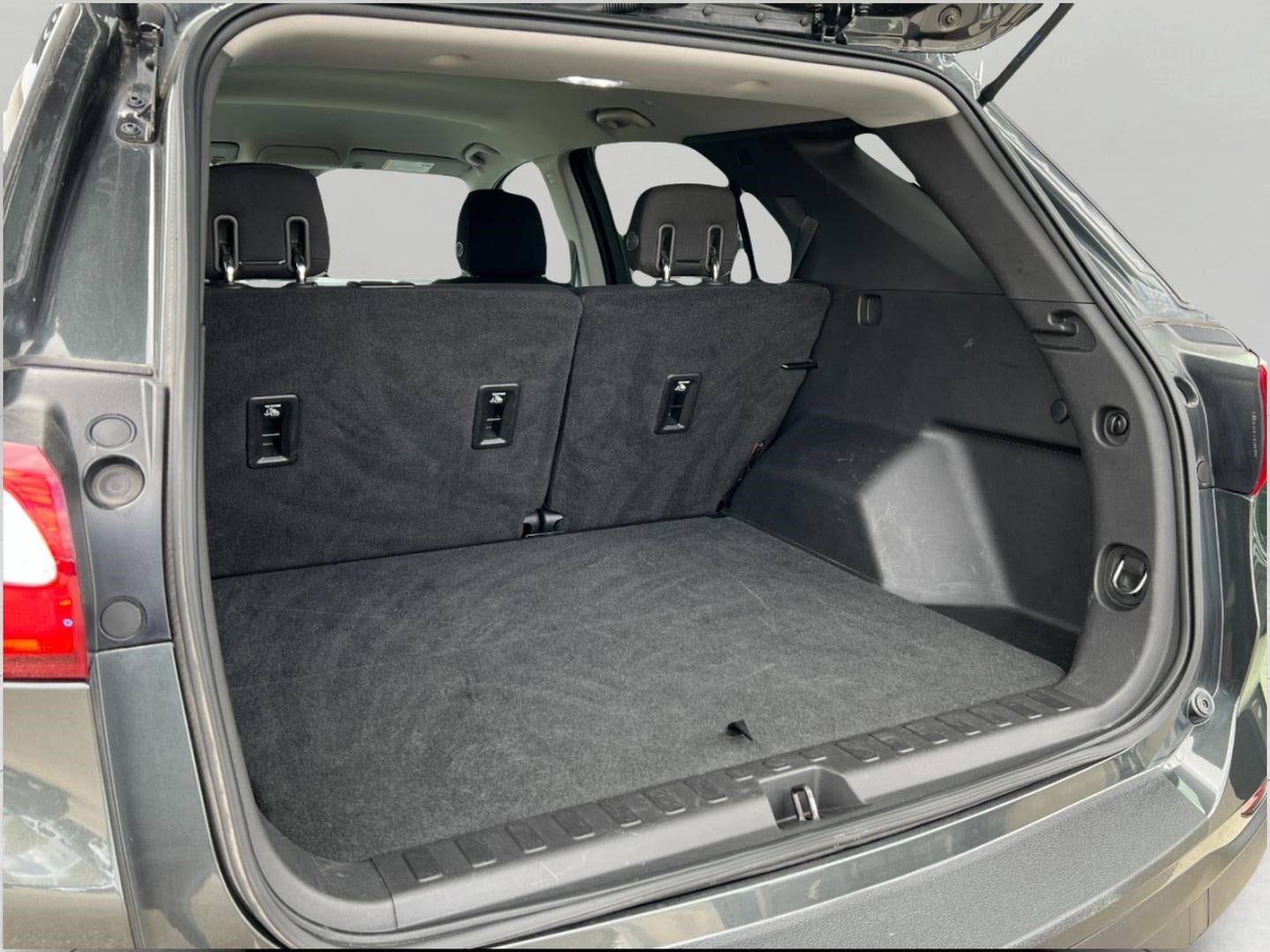 2019 Chevrolet Equinox FWD LS