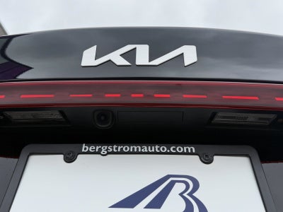 2024 Kia Forte LXS IVT