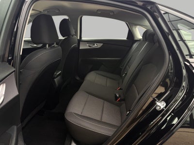 2024 Kia Forte LXS IVT
