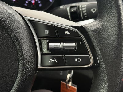 2024 Kia Forte LXS IVT