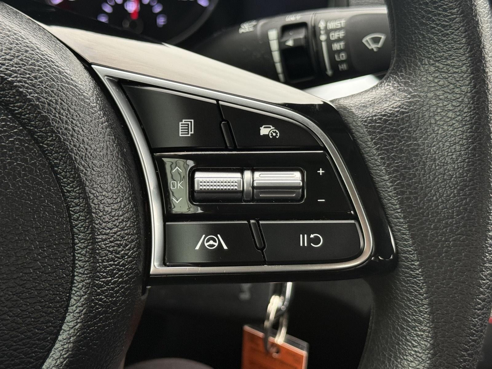 2024 Kia Forte LXS IVT