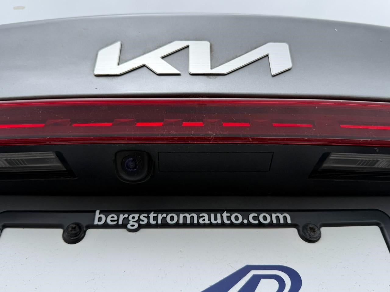 2023 Kia Forte LXS IVT