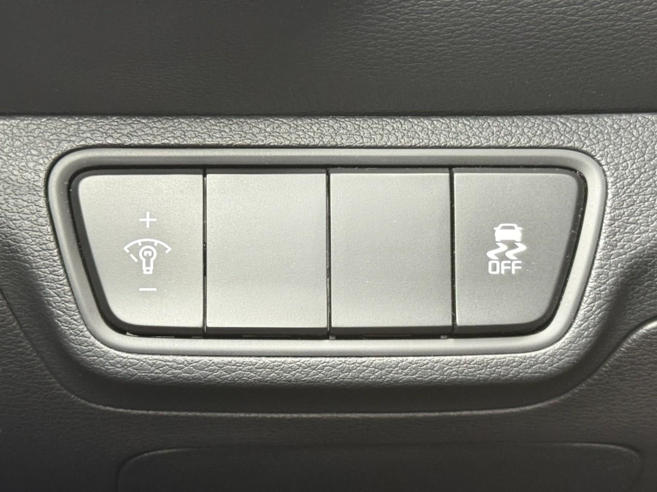 2023 Kia Forte LXS IVT