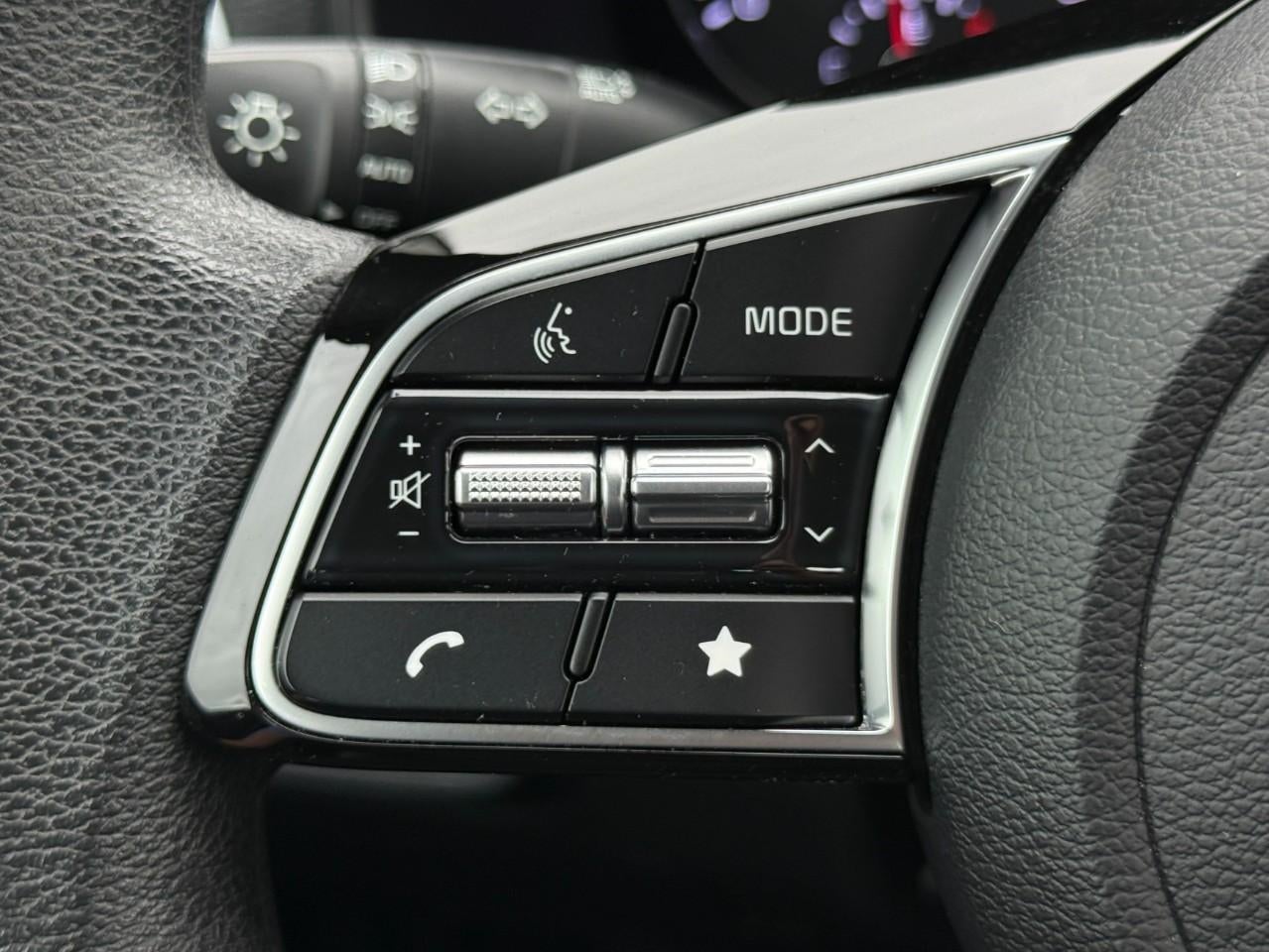 2023 Kia Forte LXS IVT