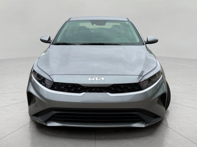 2023 Kia Forte LXS IVT