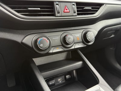 2023 Kia Forte LXS IVT