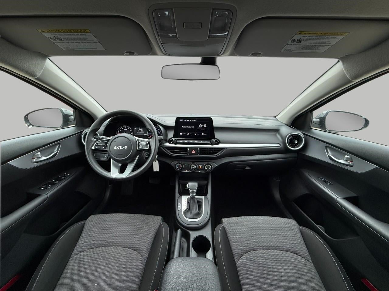 2023 Kia Forte LXS IVT