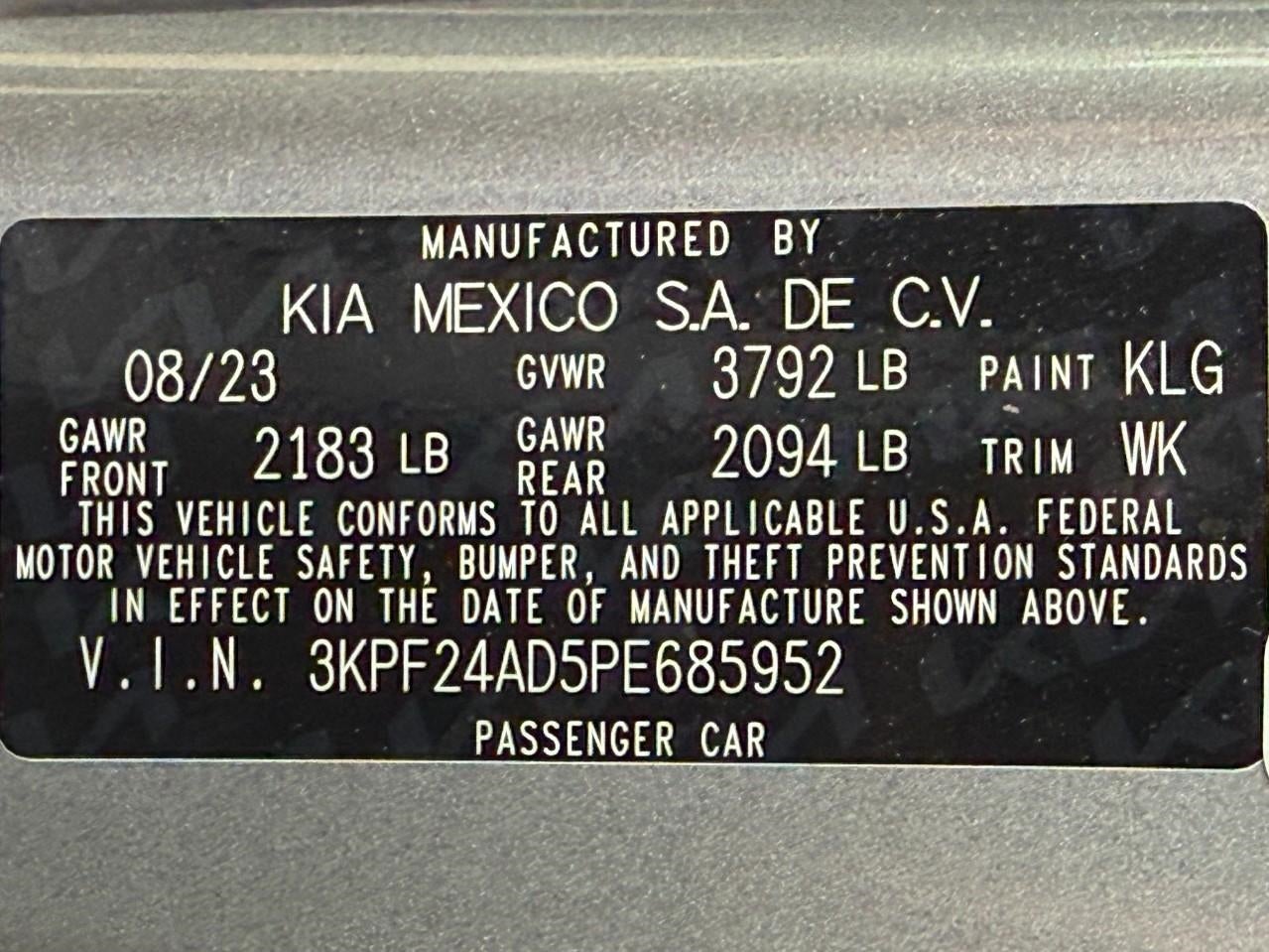 2023 Kia Forte LXS IVT