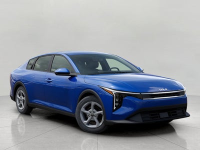 2025 Kia K4 LXS FWD
