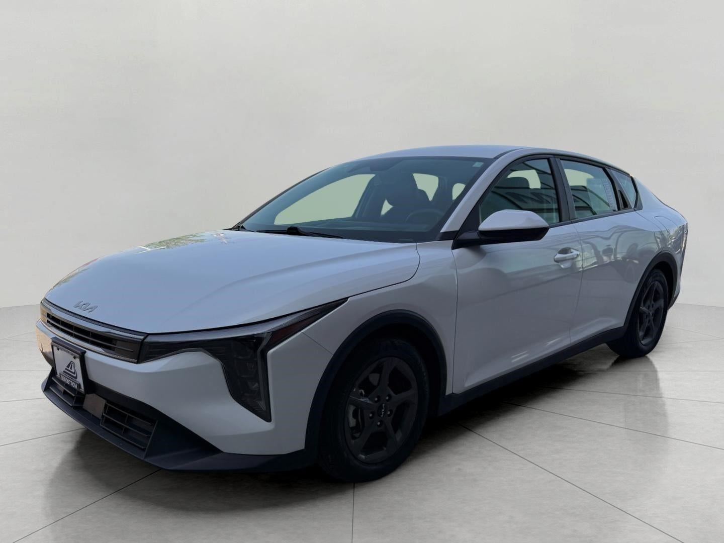 2025 Kia K4 LXS FWD