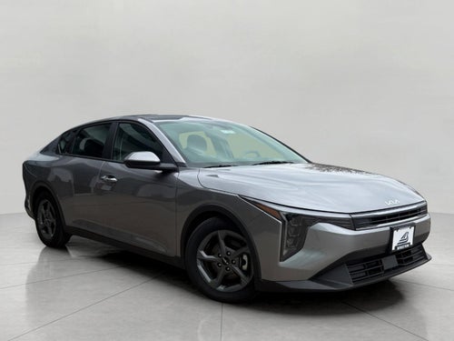 2025 Kia K4 LXS FWD