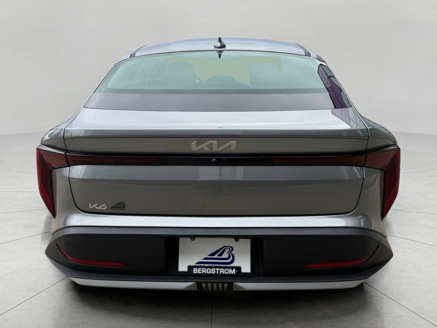 2025 Kia K4 LXS FWD