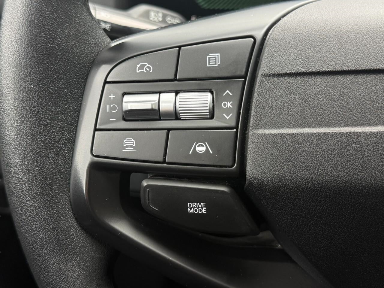 2025 Kia K4 LXS FWD