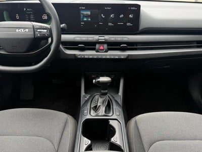 2025 Kia K4 LXS FWD
