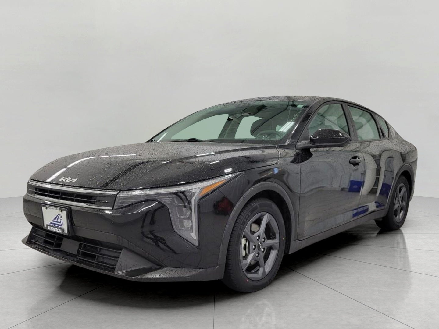2025 Kia K4 LXS FWD