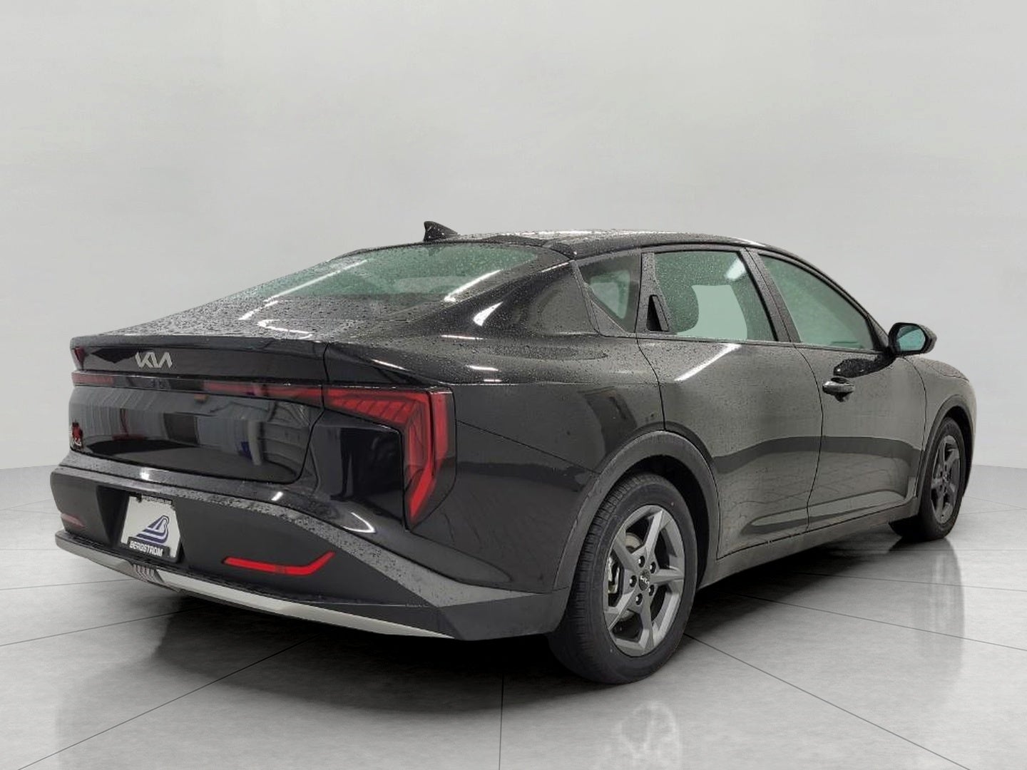 2025 Kia K4 LXS FWD
