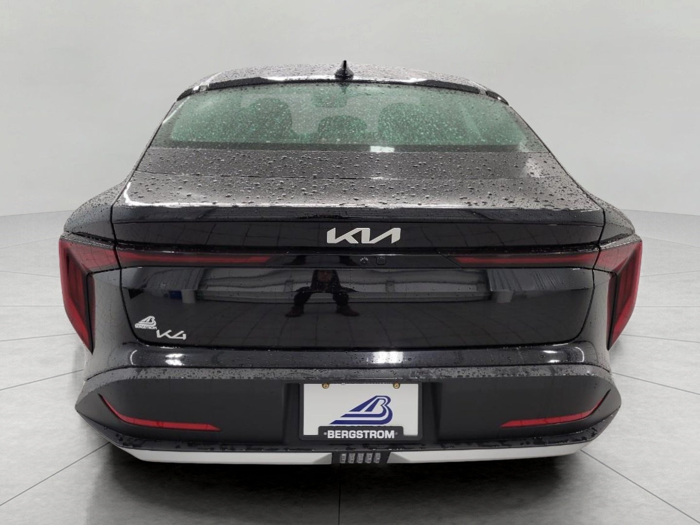 2025 Kia K4 LXS FWD