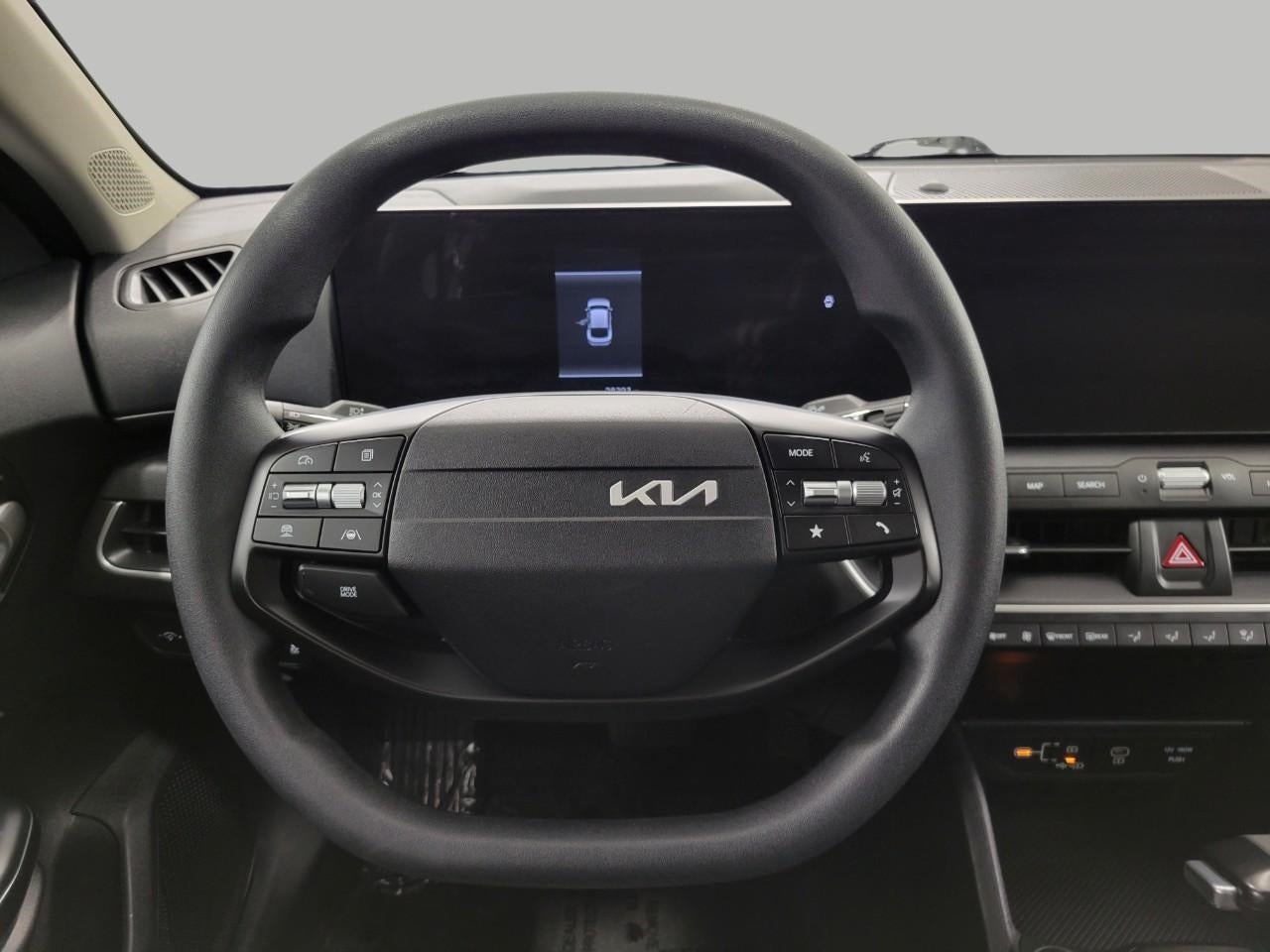 2025 Kia K4 LXS FWD