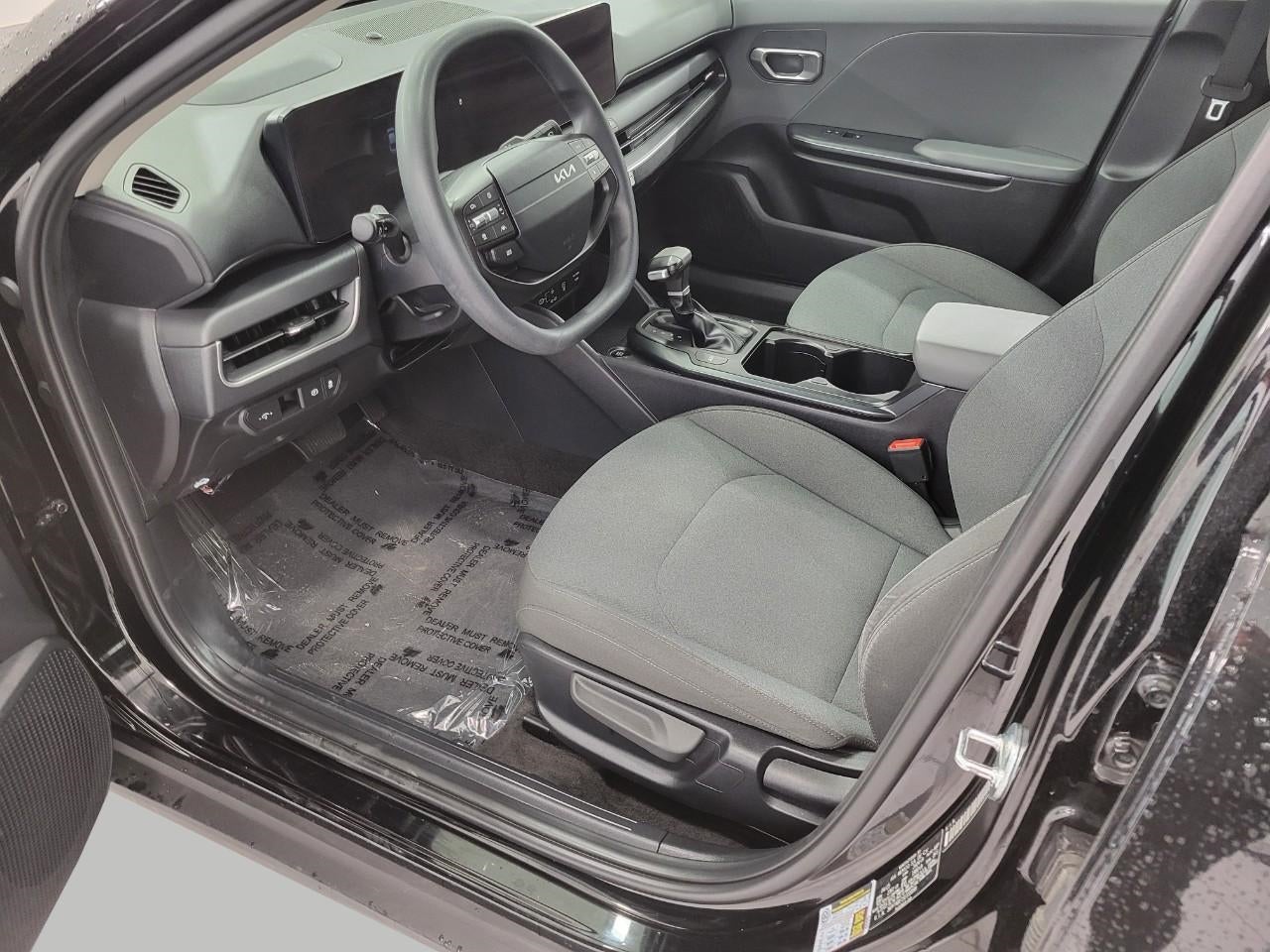 2025 Kia K4 LXS FWD