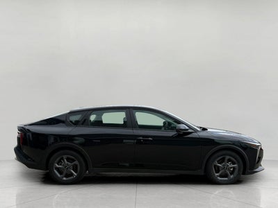 2025 Kia K4 LXS FWD