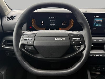 2025 Kia K4 LXS FWD