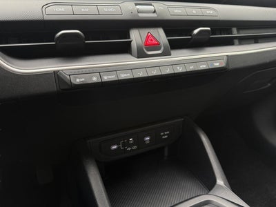 2025 Kia K4 LXS FWD