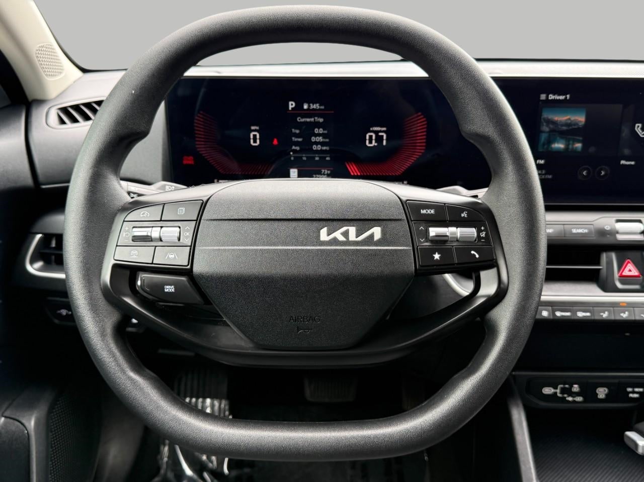 2025 Kia K4 LXS FWD